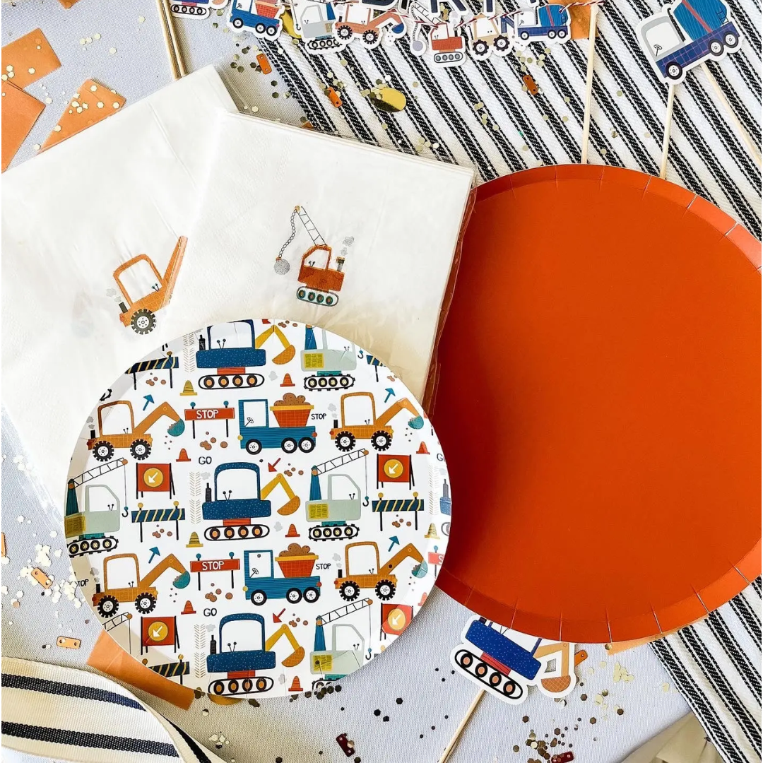Orange Petal Edge Small Paper Plates — The Kits & Pieces