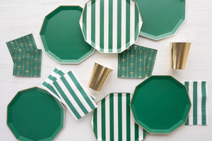 Emerald Green Premium Dinner Paper Plates - Ellie and Piper