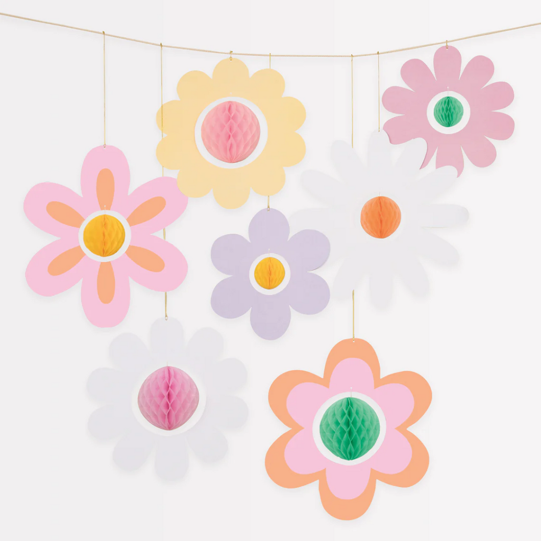 Groovy Flower Hanging Decorations - Ellie and Piper