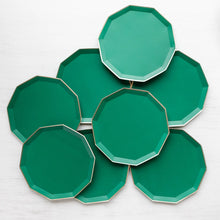Emerald Green Premium Dinner Paper Plates - Ellie and Piper