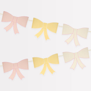 3D Paper Bow Garland - Ellie and Piper