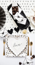 Xoxo Table Runner - Ellie and Piper