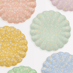 Reusable Floral Large Bamboo Plates - Ellie and Piper