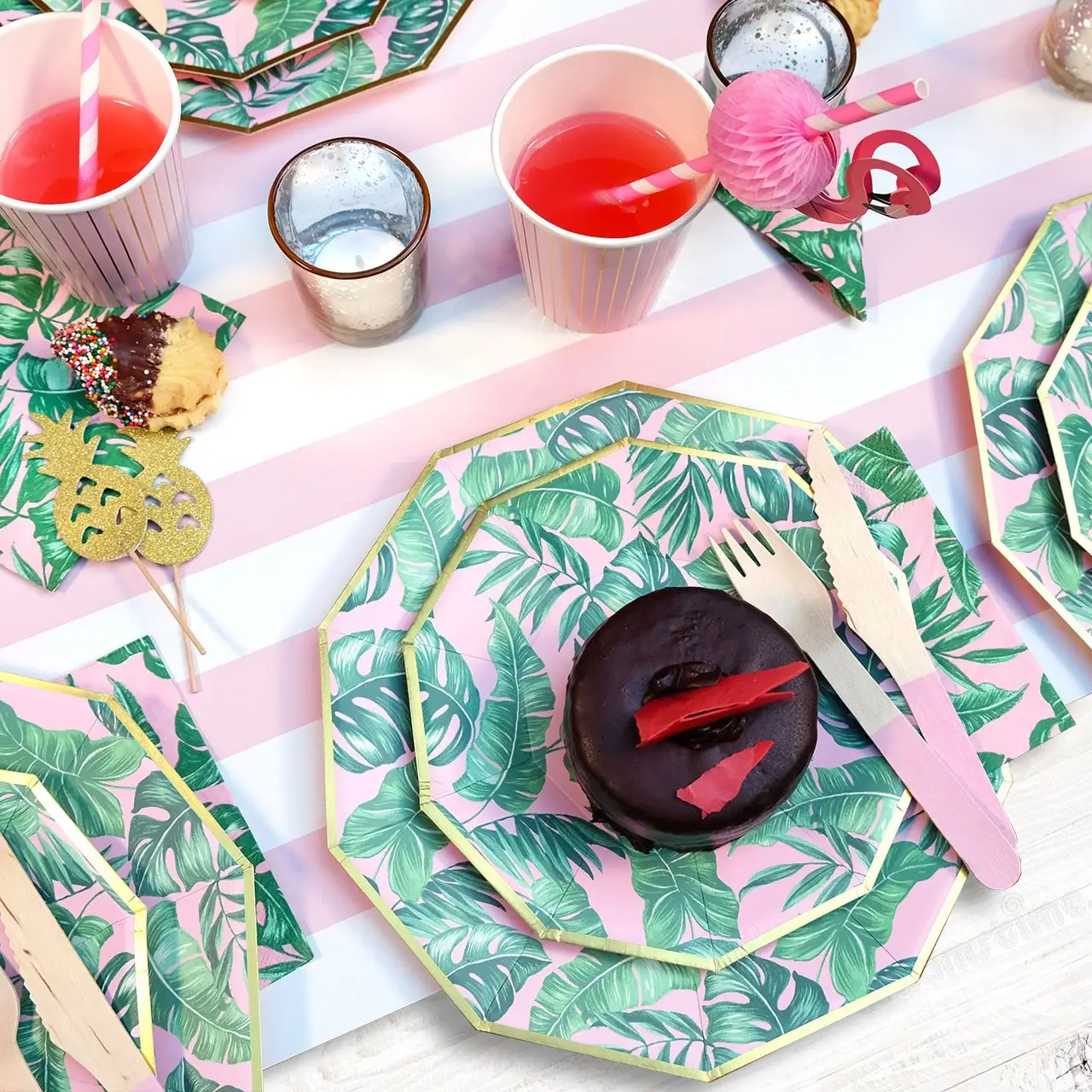 Palm Leaves Large Paper Plates