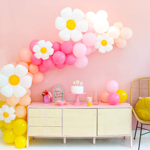 Daisy Balloon Garland Kit - Ellie and Piper